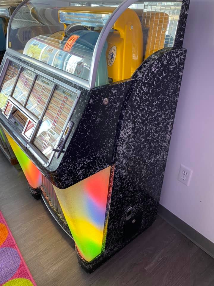 Seeburg M100C jukebox 1952 - Image 6