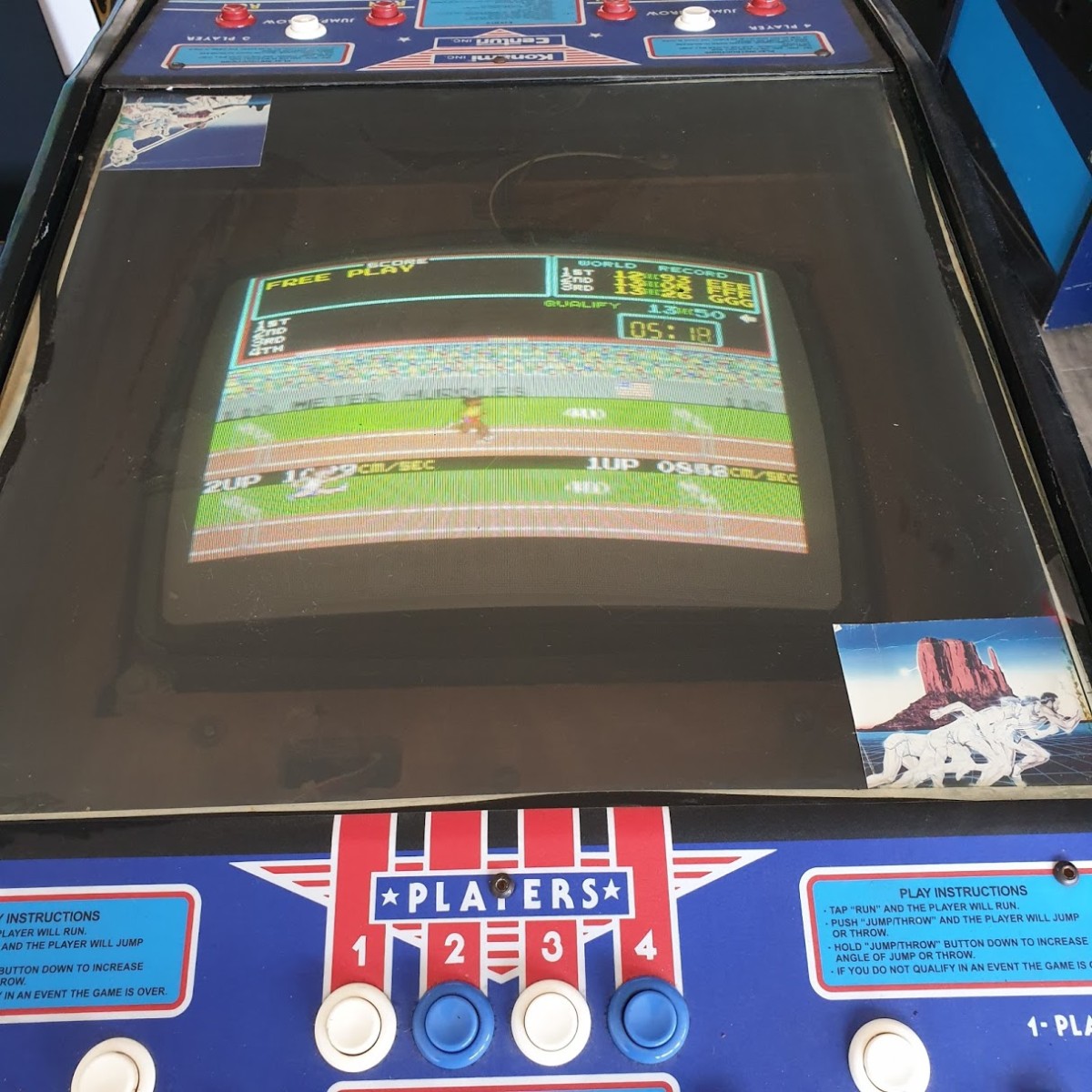 Track & Field 1983 Konami versione Cocktail - Image 3